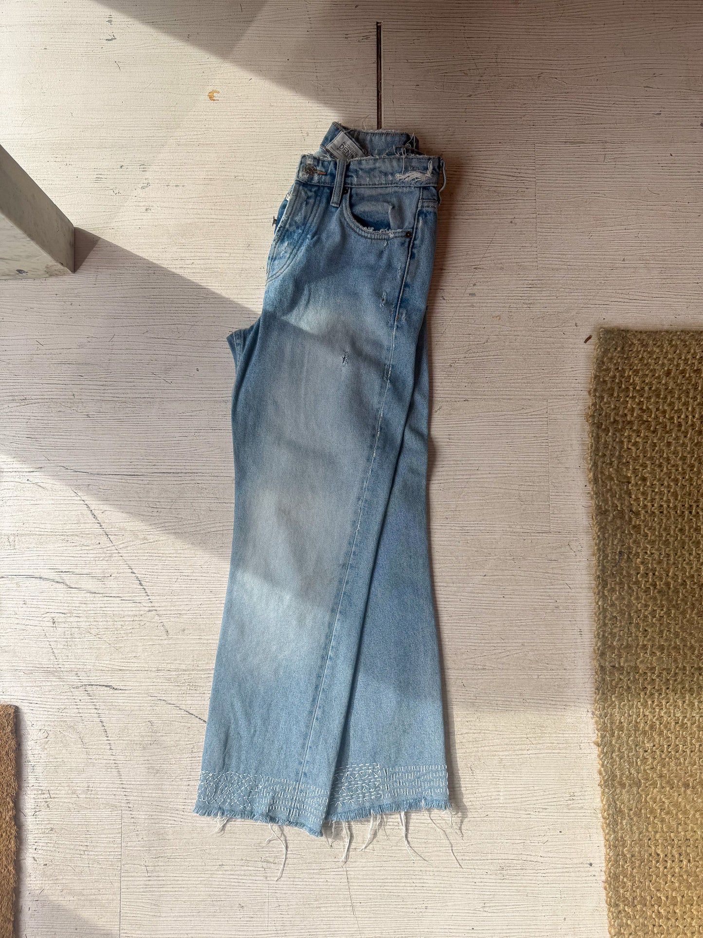 Mended Samples FLASH SALE 40% OFF (Taken off automatically at checkout)