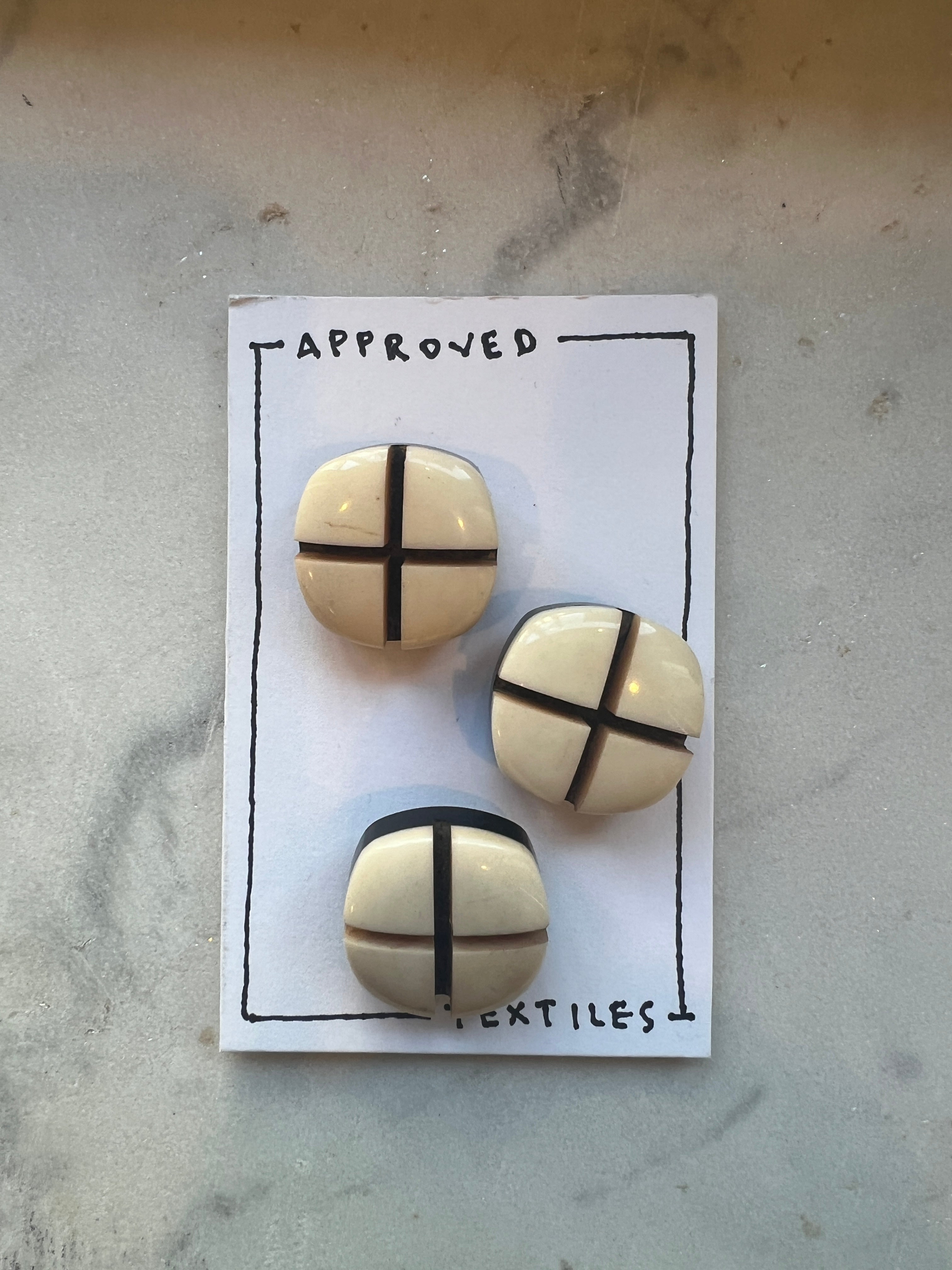 Bakelite Toggle Buttons – Approved Textiles