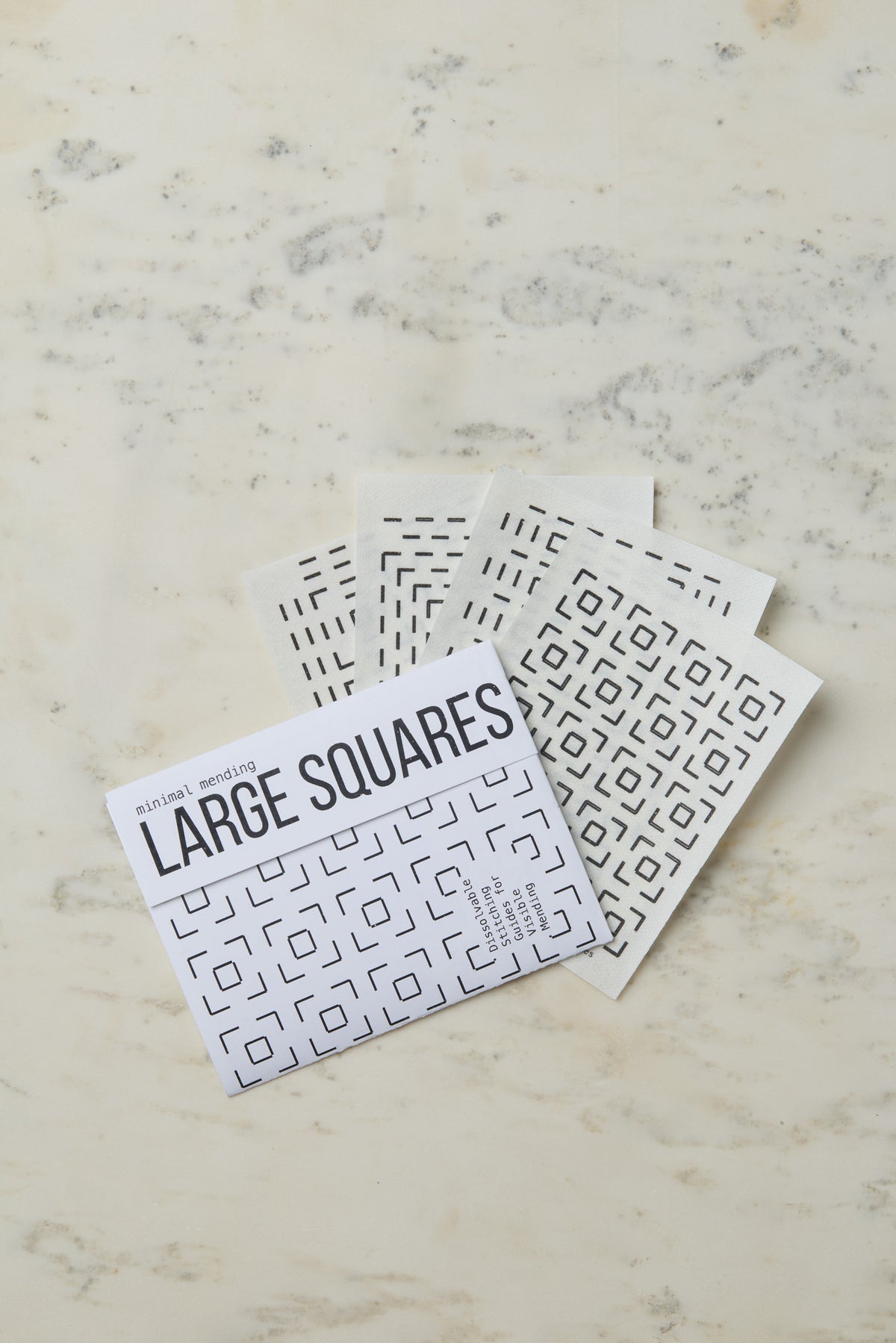 Large Squares . Minimal Mending Series
