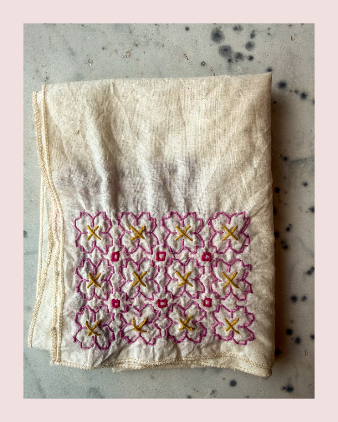 Hana Fukin Flowers . Minimal Mending Series